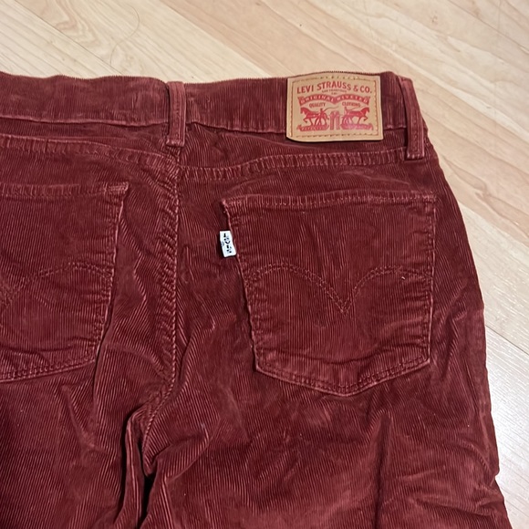 Levi’s corduroy rust pants - Picture 4 of 5